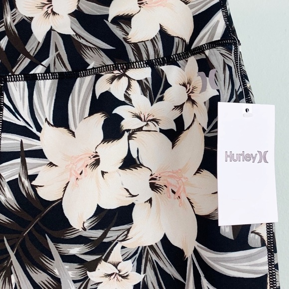 Hurley Staple Floral Tropical High Waisted Biker Shorts - Picture 6 of 7